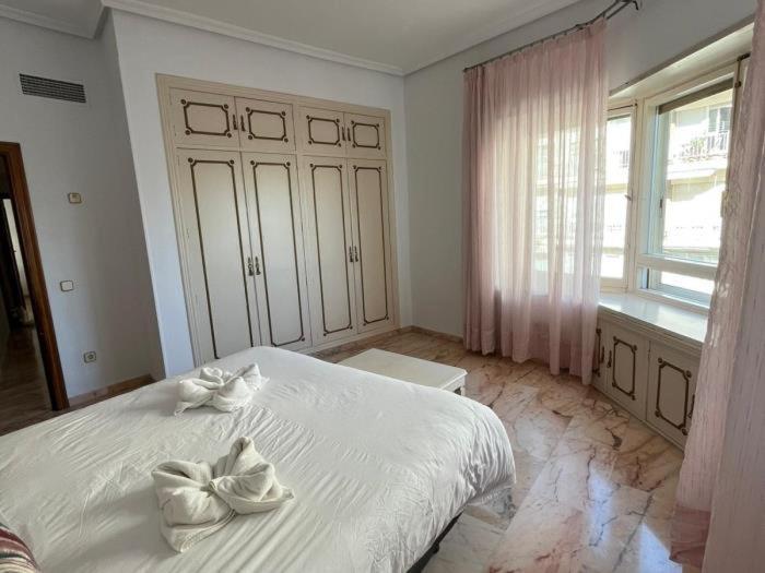 Apartament Amplitud, Comodidad Y Luz En El Centro De