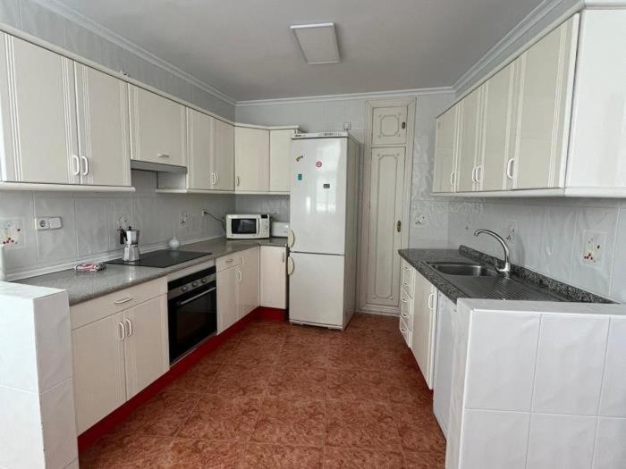 Apartment Amplitud, Comodidad Y Luz En El Centro De